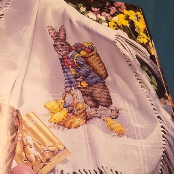 Leisure Arts Craft Book - Picture 6 of 9